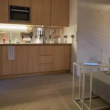 1br With Patio Near The Apartamento